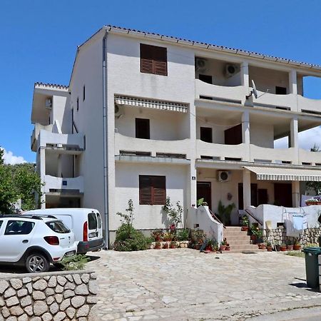 Apartments By The Sea Mandre, Pag - 3084 Колан Экстерьер фото